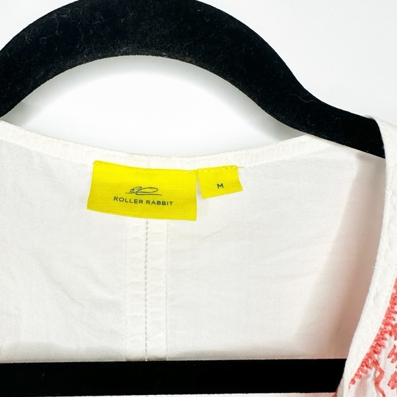 Roller Rabbit Bhopali Mada Smocked Top Size Medium - Picture 3 of 5